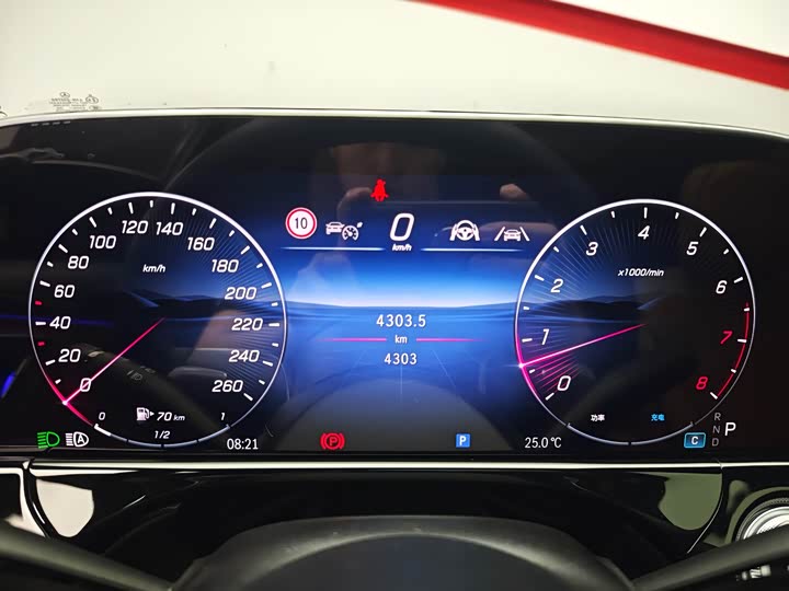 Mercedes-Benz E-Class 2025 2025款 E 300 L 豪华型