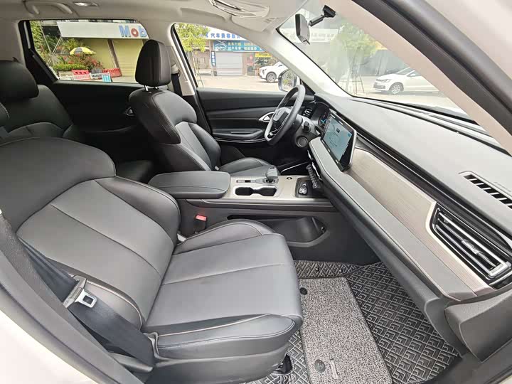 Changan X7 Plus 2024 2024款 1.5T 自动尊耀型 7座