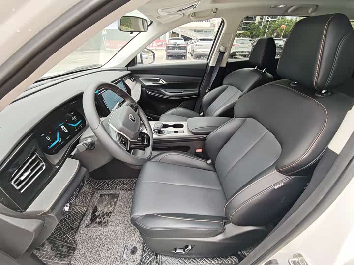 Changan X7 Plus 2024 2024款 1.5T 自动尊耀型 7座