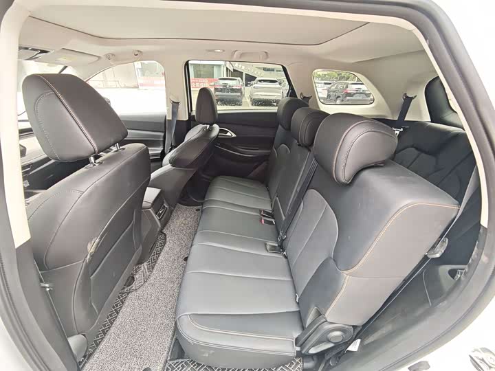 Changan X7 Plus 2024 2024款 1.5T 自动尊耀型 7座