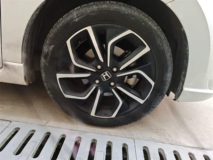 Honda Life 2021 2021款 1.5L CVT SPO-SS灵动版