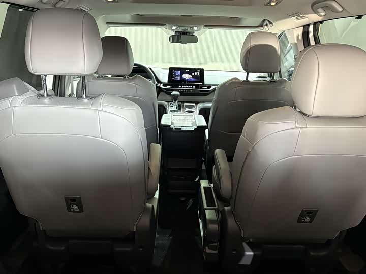 Toyota Granvia 2024 2024款 2.5L混动 舒适版