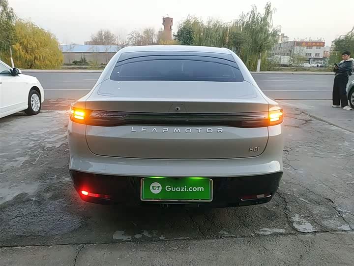 Leapmotor B01 2025 2025款 550舒享版