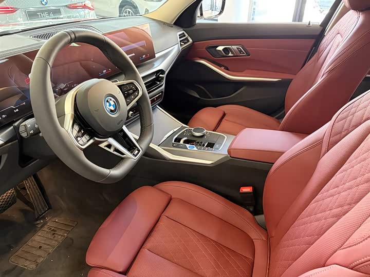 BMW i3 2025 2025款 eDrive 35 L