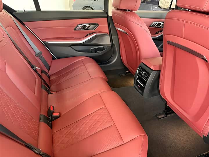 BMW i3 2025 2025款 eDrive 35 L