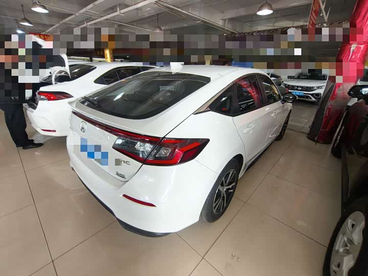 Honda Civic 2023 2023款 HATCHBACK 240TURBO CVT极锐版