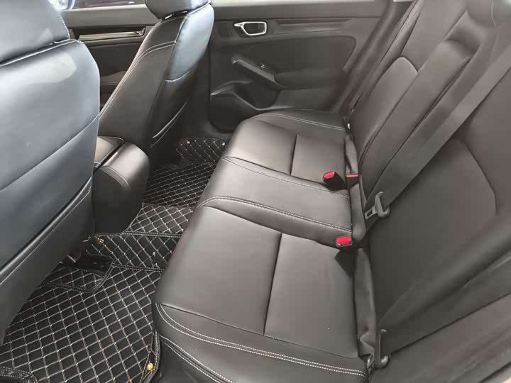 Honda Civic 2023 2023款 HATCHBACK 240TURBO CVT极锐版