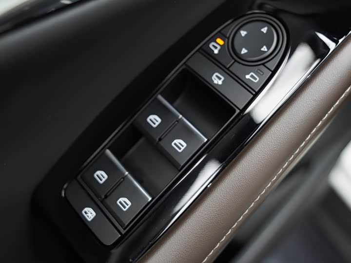 Mazda CX-30 2022 2022款 2.0L 自动嘉悦型黑曜版