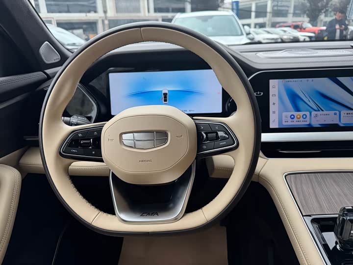 Geely Monjaro 2025 2025款 东方曜 2.0TD 自动四驱望月版