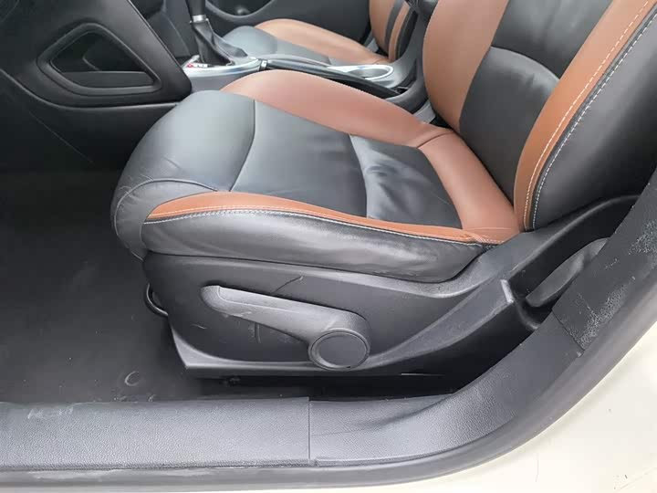 Kia K5 2021 2021款 380T GT-Line 旗舰版