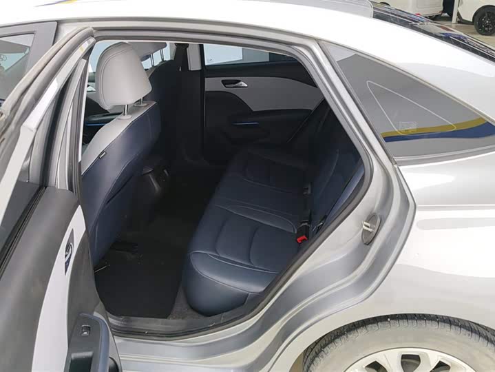 Chevrolet Monza 2024 2024款 1.5L 双离合悦享版