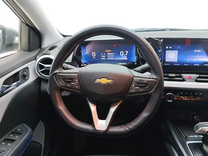 Chevrolet Monza 2024 2024款 1.5L 双离合悦享版