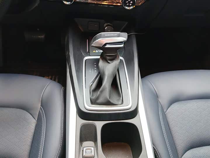 Chevrolet Monza 2024 2024款 1.5L 双离合悦享版