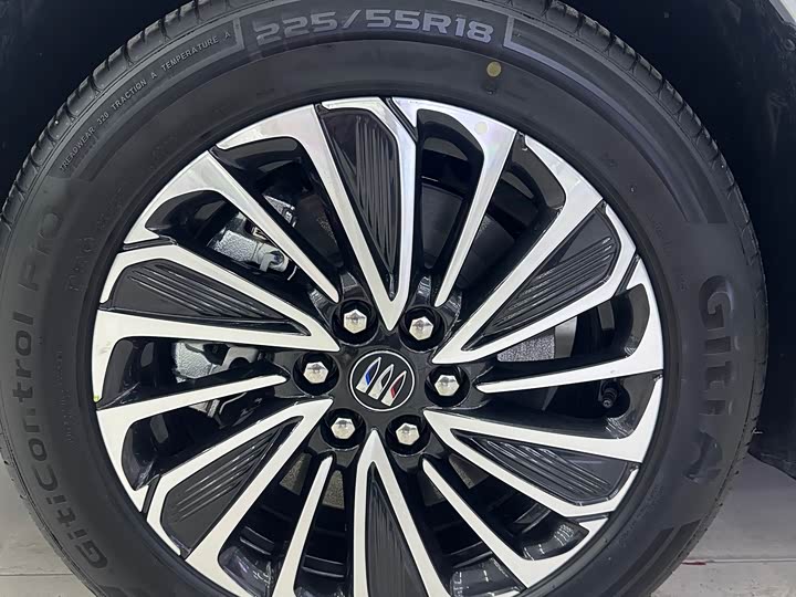 Buick GL8 Hybrid 2025 2025款 陆尚 智享版 7座