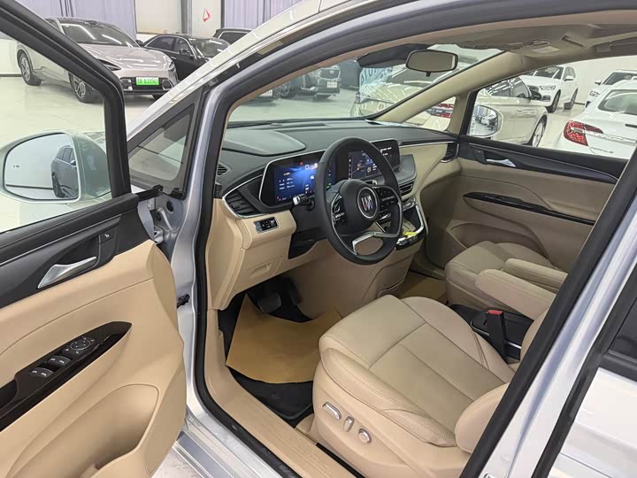 Buick GL8 Hybrid 2025 2025款 陆尚 智享版 7座