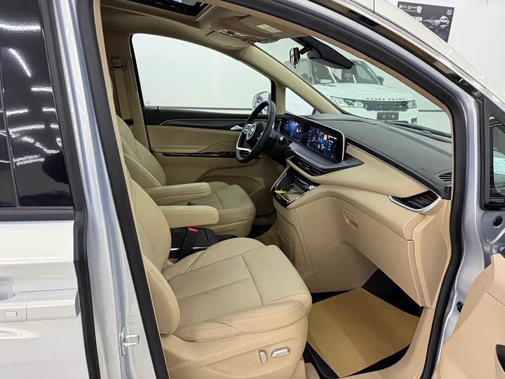 Buick GL8 Hybrid 2025 2025款 陆尚 智享版 7座