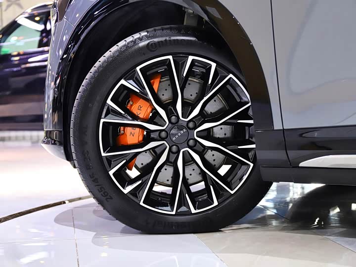 Zeekr 7X 2025 2025款 100kWh 长续航后驱智驾版