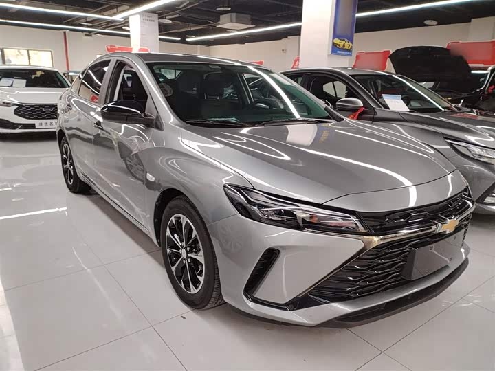 Chevrolet Monza 2024 2024款 1.3T 轻混自动尊享版