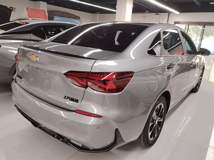 Chevrolet Monza 2024 2024款 1.3T 轻混自动尊享版