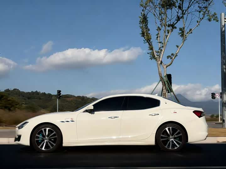Maserati Ghibli 2022 2022款 2.0T GT锋芒版