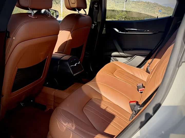 Maserati Ghibli 2022 2022款 2.0T GT锋芒版