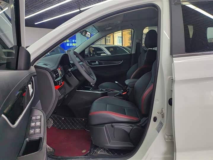 Dongfeng Forthing T5 2021 2021款 1.5T 自动舒适型