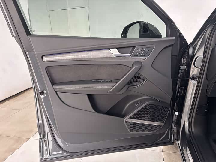 Audi Q5L Sportback 2022 2022款 45 TFSI 臻选型