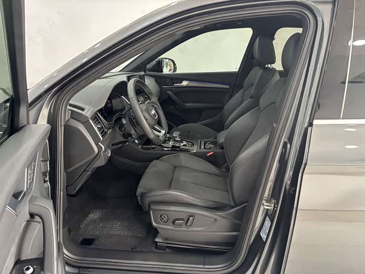 Audi Q5L Sportback 2022 2022款 45 TFSI 臻选型