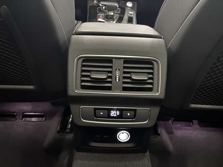 Audi Q5L Sportback 2022 2022款 45 TFSI 臻选型