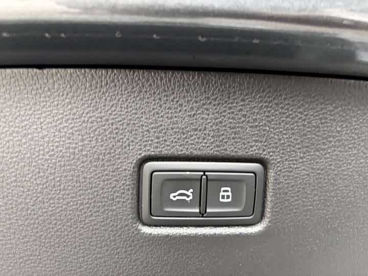 Audi Q5L Sportback 2022 2022款 45 TFSI 臻选型