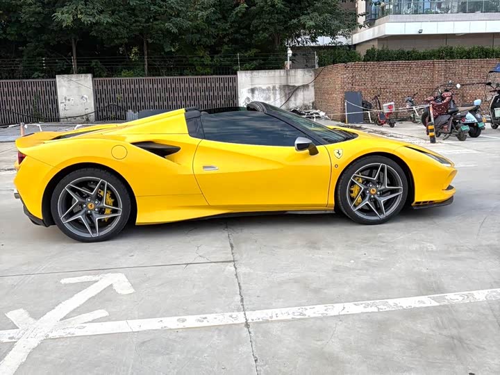 Ferrari F8 2020 2020款 Spider 3.9T V8