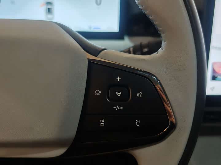 Changan UNI-Z Hybrid 2024 2024款 蓝鲸智电iDD 125km 卓越型