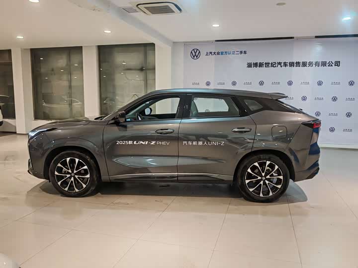 Changan UNI-Z Hybrid 2024 2024款 蓝鲸智电iDD 125km 卓越型