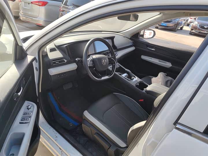 Dongfeng Aeolus E70 2021 2021款 改款三 500 超享版