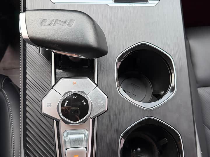 Changan UNI-K Hybrid 2023 2023款 智电iDD 1.5T 135km智趣型