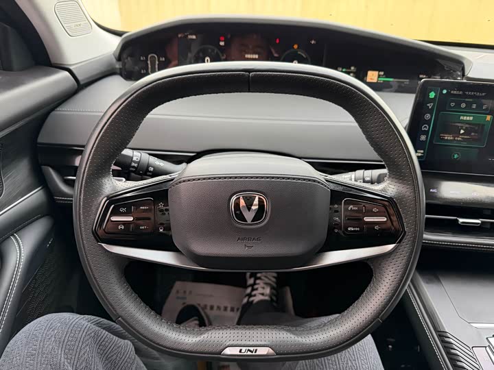 Changan UNI-K Hybrid 2023 2023款 智电iDD 1.5T 135km智趣型