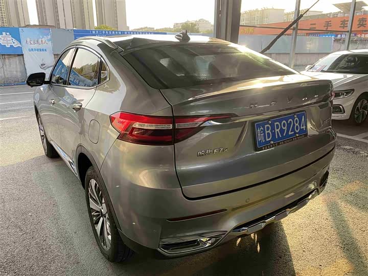 Haval F7x 2021 2021款 1.5T 两驱极智潮玩版