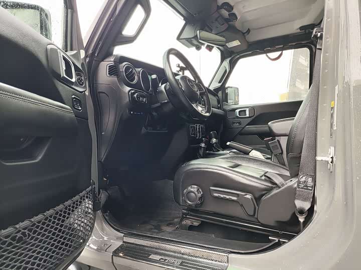 Jeep Wrangler Hybrid 2021 2021款 四门 2.0T 4xe 撒哈拉