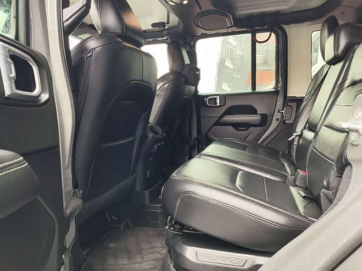 Jeep Wrangler Hybrid 2021 2021款 四门 2.0T 4xe 撒哈拉