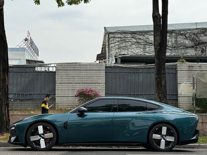 XPeng P7 2025 2025款 702 长续航 Ultra