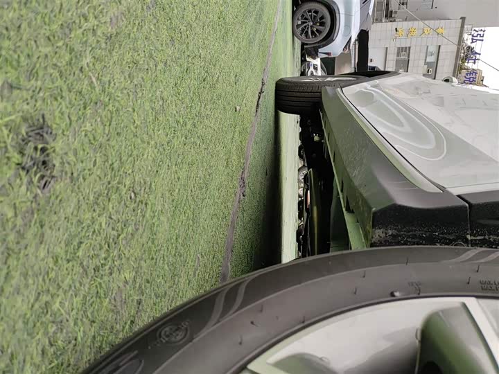 Roewe RX5 2023 2023款 PLUS 330TGI 自动领潮智惠版