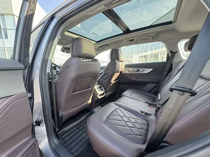 Chery Tiggo 8 Pro 2024 2024款 冠军版 290T 两驱巅峰版 7座