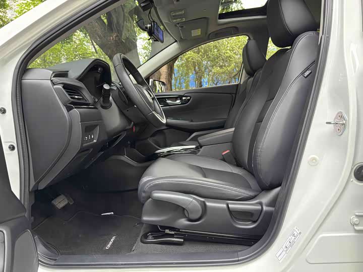 Honda Crider 2022 2022款 1.5L 锐·豪华版