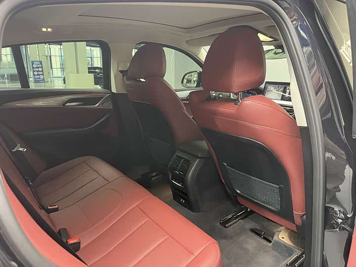 BMW X4 2022 2022款 xDrive 25i M运动套装