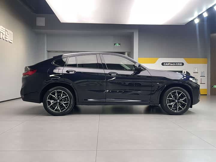BMW X4 2022 2022款 xDrive 25i M运动套装