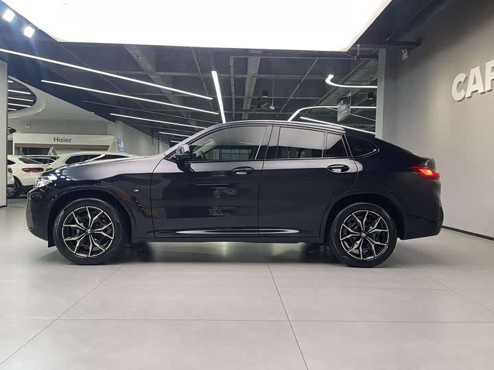 BMW X4 2022 2022款 xDrive 25i M运动套装