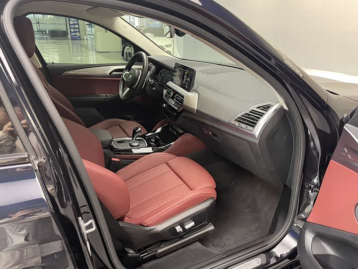 BMW X4 2022 2022款 xDrive 25i M运动套装