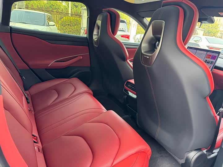 Xiaomi SU7 2024 2024款 后驱长续航智驾版