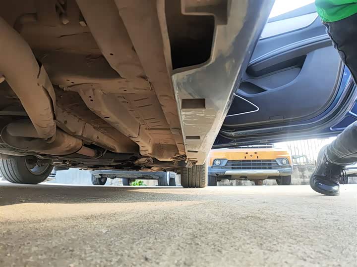 BYD Song Max 2021 2021款 升级版 1.5T 自动豪华型 6座