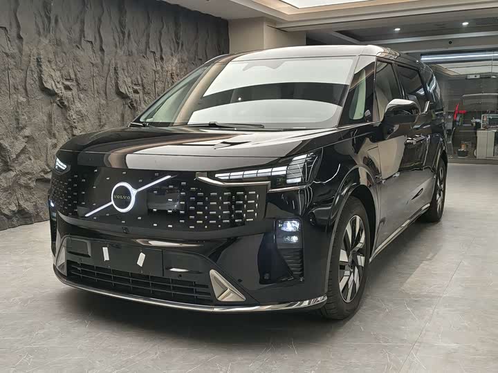 Volvo EM90 2025 2025款 Ultra 六座